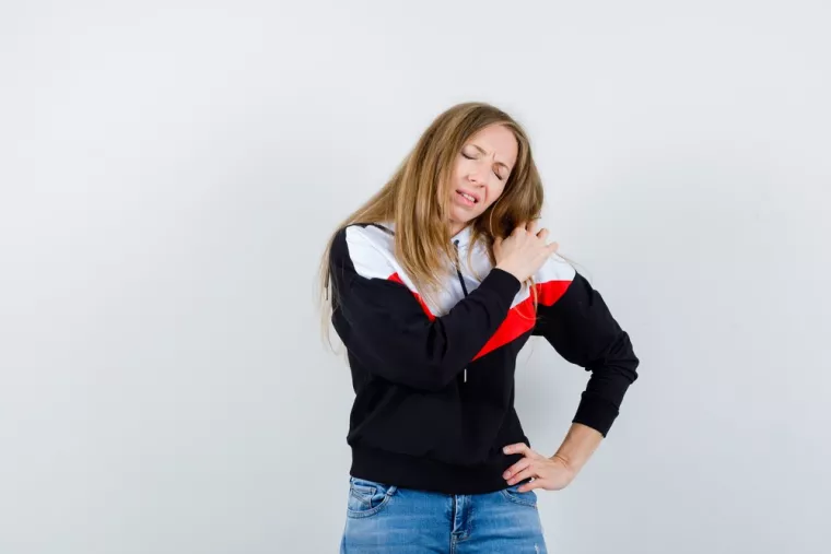 Prendre rendez-vous avec un réflexologue plantaire pour un mal d'épaule, Entre-Deux, L'Anessence Divine 432